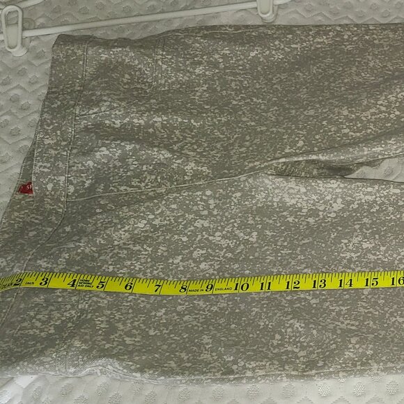 SPANX® SMALL ANKLE JEAN-ISH LEGGINGS WITH GRAY & CREAM MIX PATTERN - SIZE LARGE - Picture 12 of 16